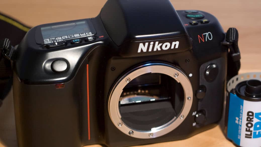 Cámaras Nikon DSLR para profesionales (2015)