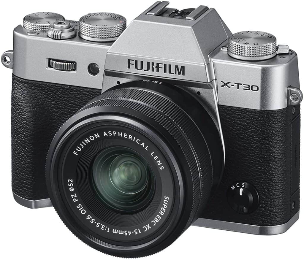 Fujifilm X-T30, kit cámara con objetivo intercambiable XC15-45/3.5-5.6